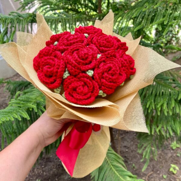 Red Crochet Flower Bouquet
