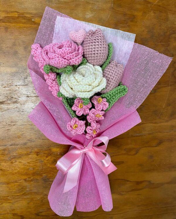 Crochet Flowers Bouquet Handmade - Image 4