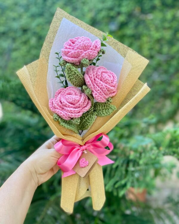 Pink  Rose Crochet Flower Bouquet - Image 3