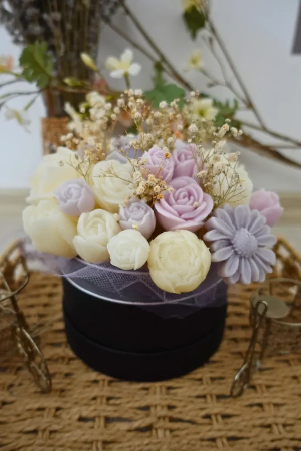 Flower Bouquet Candle