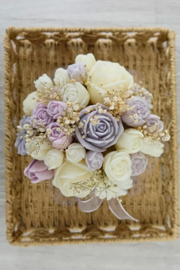 Flower Bouquet Candle - Image 2