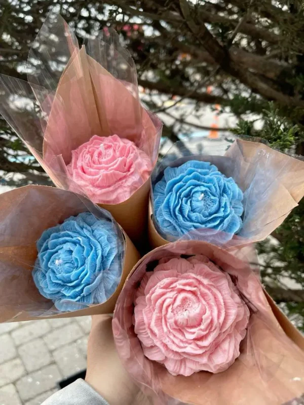 rose candle bouquet - Image 3