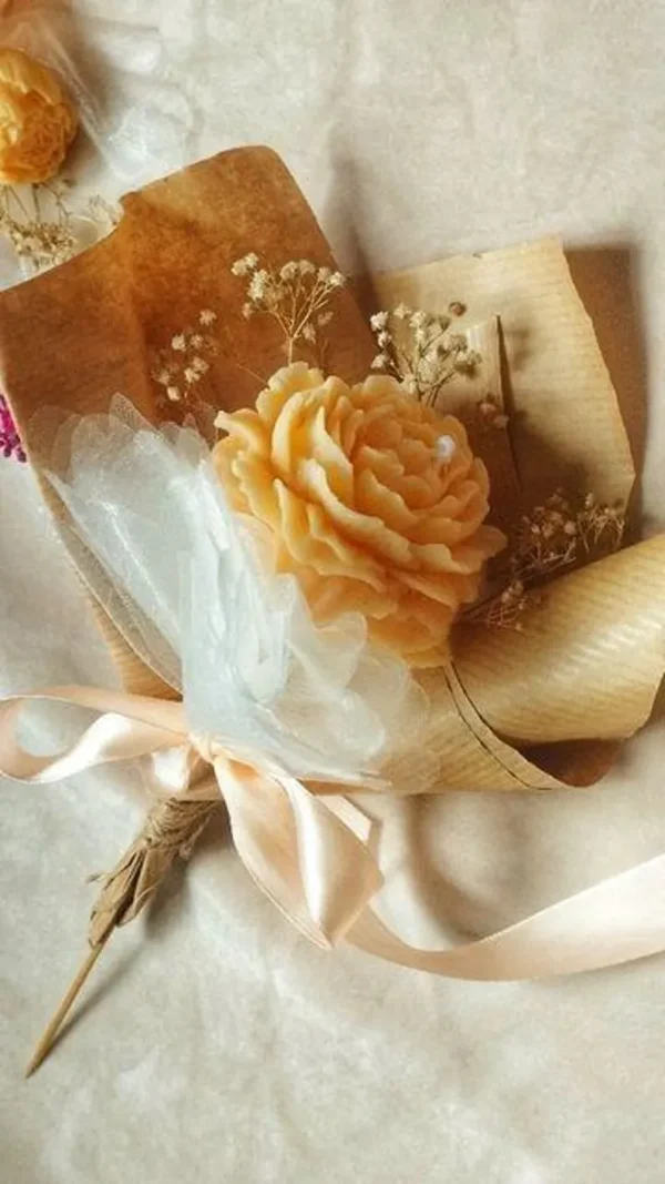 rose candle bouquet - Image 4