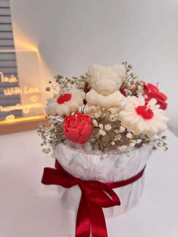 Flower Bouquet Candle, Luxury Gift, Valentine's Day Gift