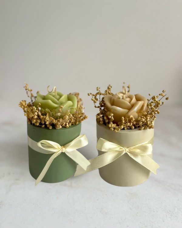 Flower Bouquet Candle - Image 3