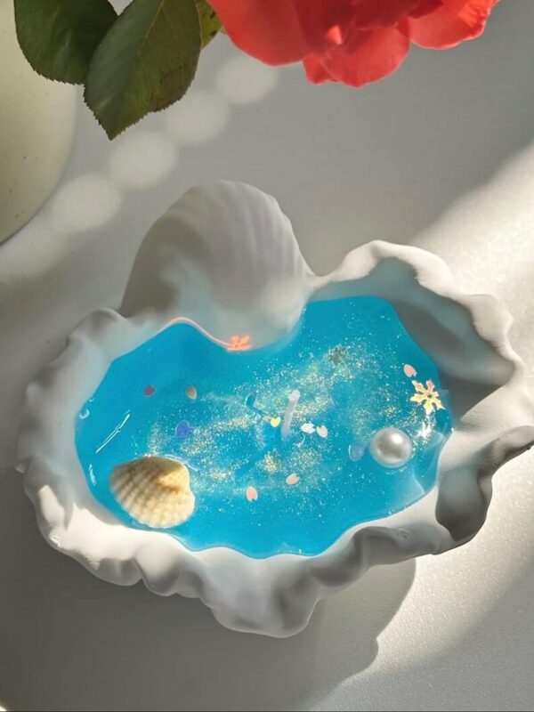 Sea Shell Candle - Image 2